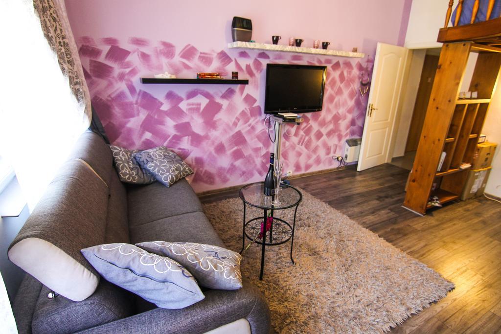 Central Cozy Apartment Prag Eksteriør billede